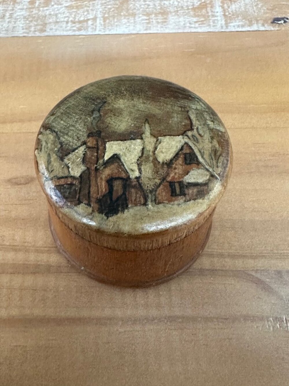 Vintage Wooden Round Trinket Box Winter Scene Snow House W 2.5” Cabin